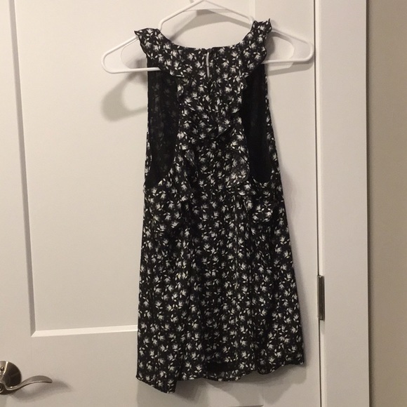 The Loft Flowy Tank Top - Picture 2 of 4